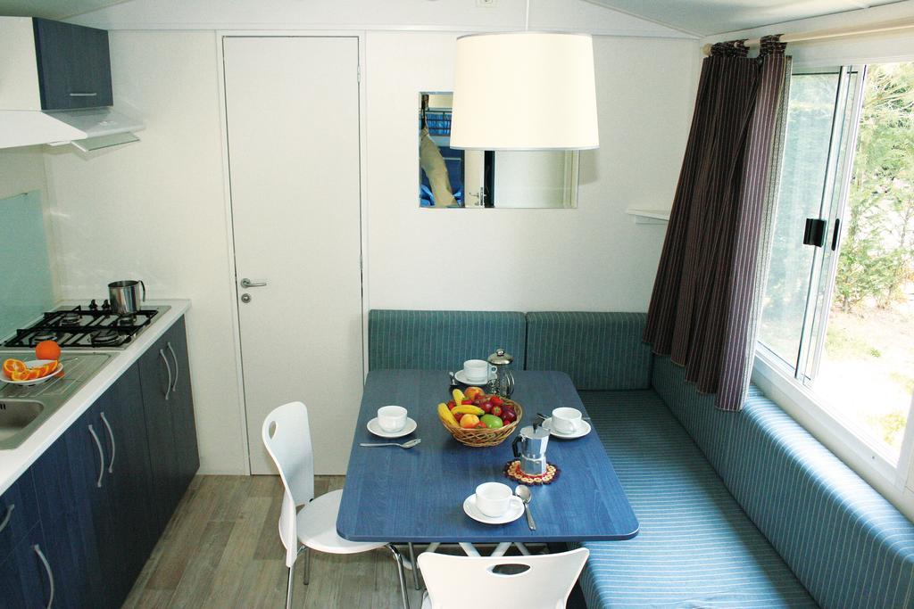 רוסולינה מארה Happy Camp Mobile Homes In Camping Village Rosapineta מראה חיצוני תמונה