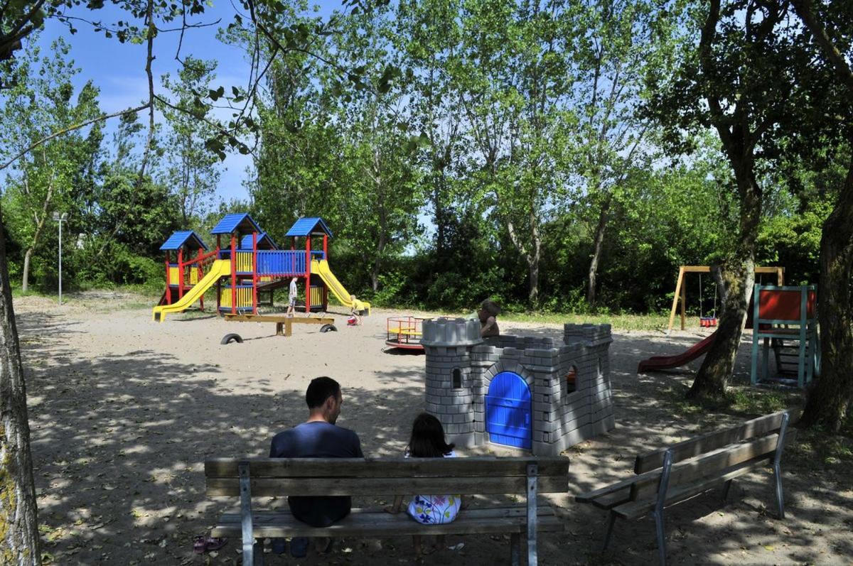 רוסולינה מארה Happy Camp Mobile Homes In Camping Village Rosapineta מראה חיצוני תמונה